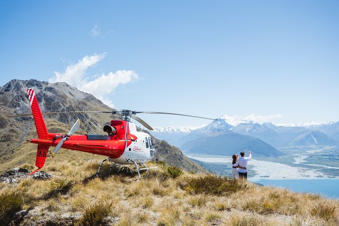 2hr Scenic Milford Sound Flight with Landing - 201 - The Milford Sound stop: quick landing, quick walk, real viewpoints