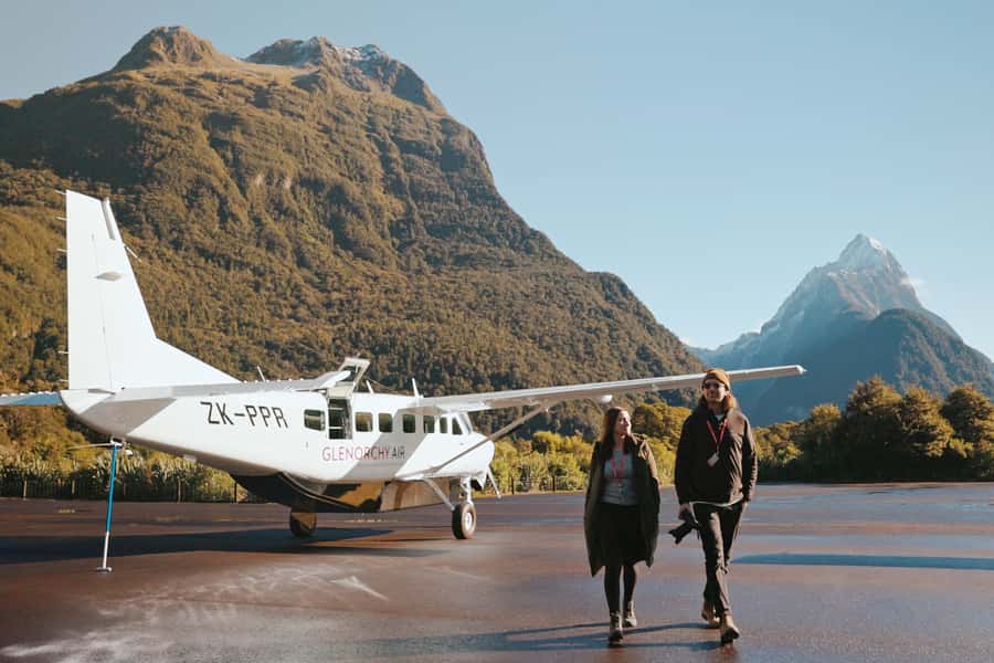From Queenstown: Milford Sound Scenic Flight & Nature Tour - Landing and the first two hours on shore: seeing Milford without rushing